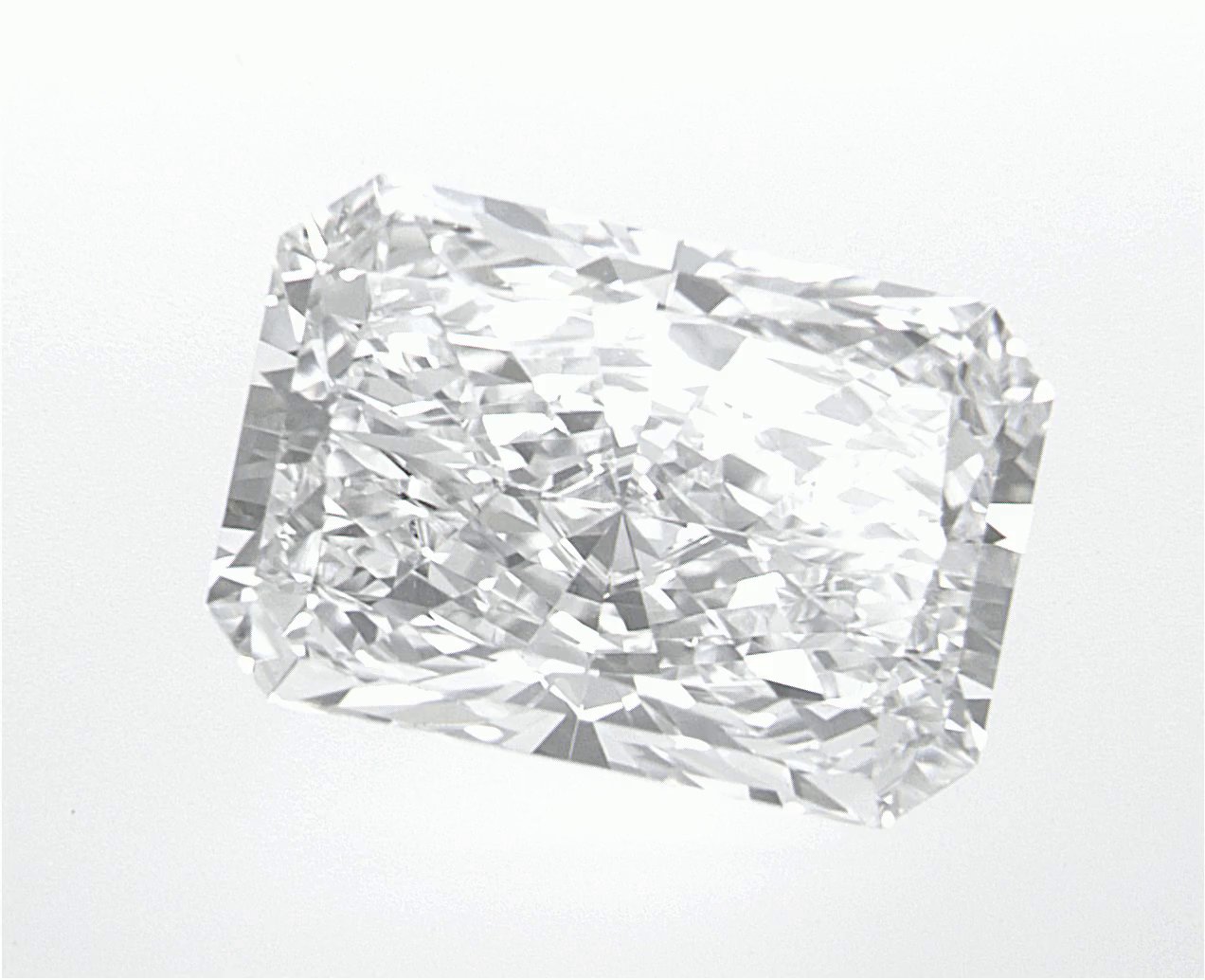 3.07 CT Radiant Lab-Grown Diamond Surrey Vancouver Canada Langley Burnaby Richmond