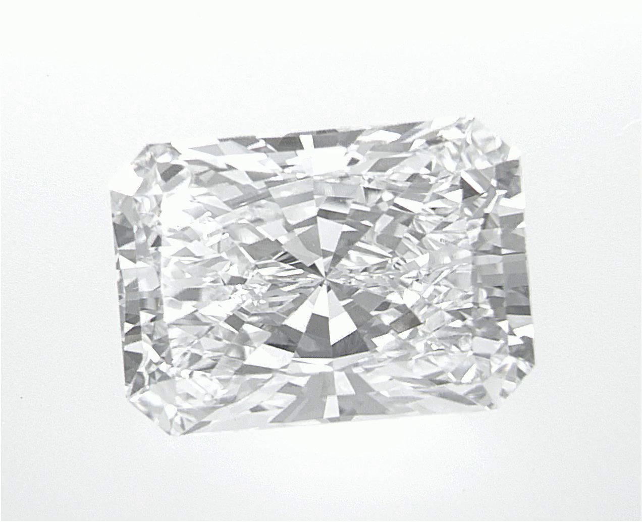 3.09 CT Radiant Lab-Grown Diamond Surrey Vancouver Canada Langley Burnaby Richmond