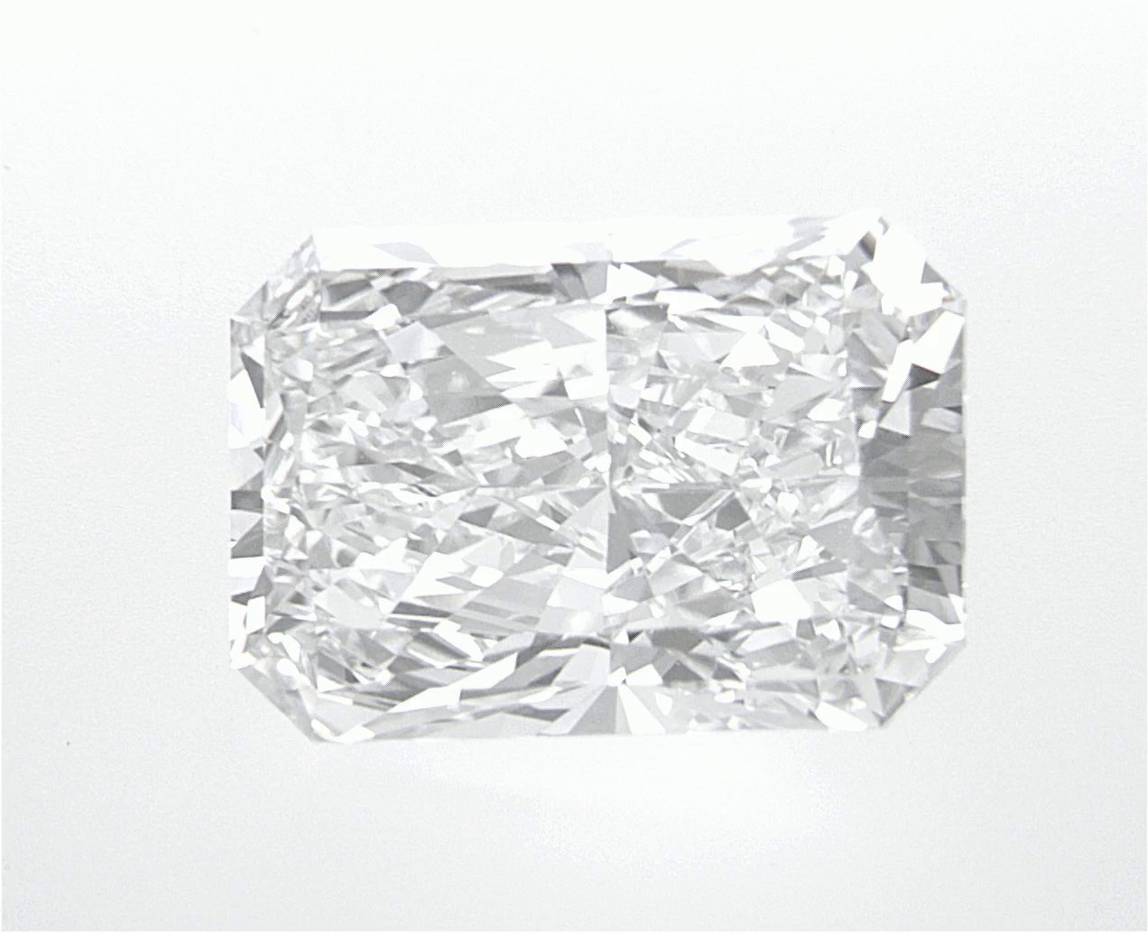 3.09 CT Radiant Lab-Grown Diamond Surrey Vancouver Canada Langley Burnaby Richmond