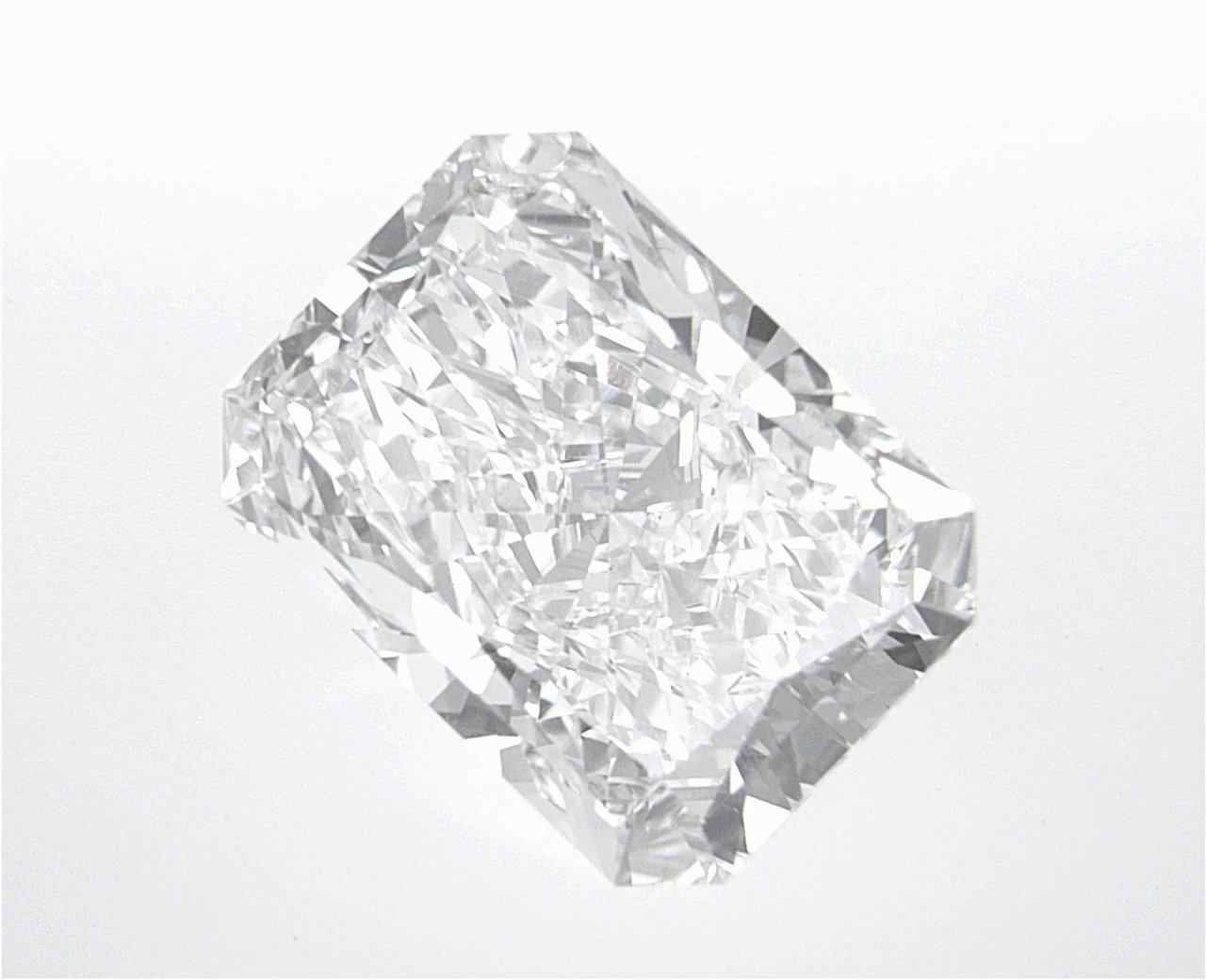 3.59 CT Radiant Lab-Grown Diamond Surrey Vancouver Canada Langley Burnaby Richmond