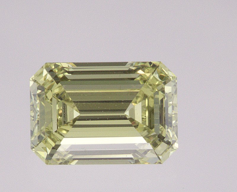 0.84 CT Emerald Lab-Grown Diamond Surrey Vancouver Canada Langley Burnaby Richmond