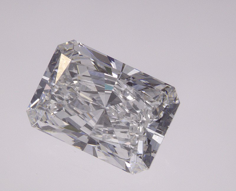 2.07 CT Radiant Lab-Grown Diamond Surrey Vancouver Canada Langley Burnaby Richmond