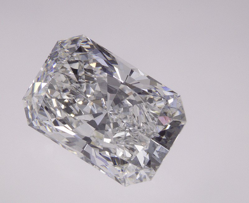 3.1 CT Radiant Lab-Grown Diamond Surrey Vancouver Canada Langley Burnaby Richmond