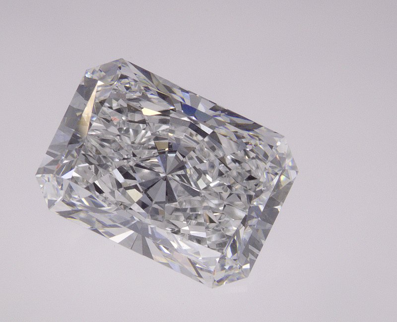 3.09 CT Radiant Lab-Grown Diamond Surrey Vancouver Canada Langley Burnaby Richmond