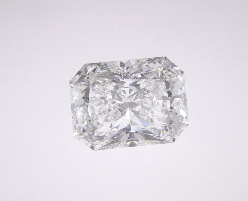 2.05 CT Radiant Lab-Grown Diamond Surrey Vancouver Canada Langley Burnaby Richmond