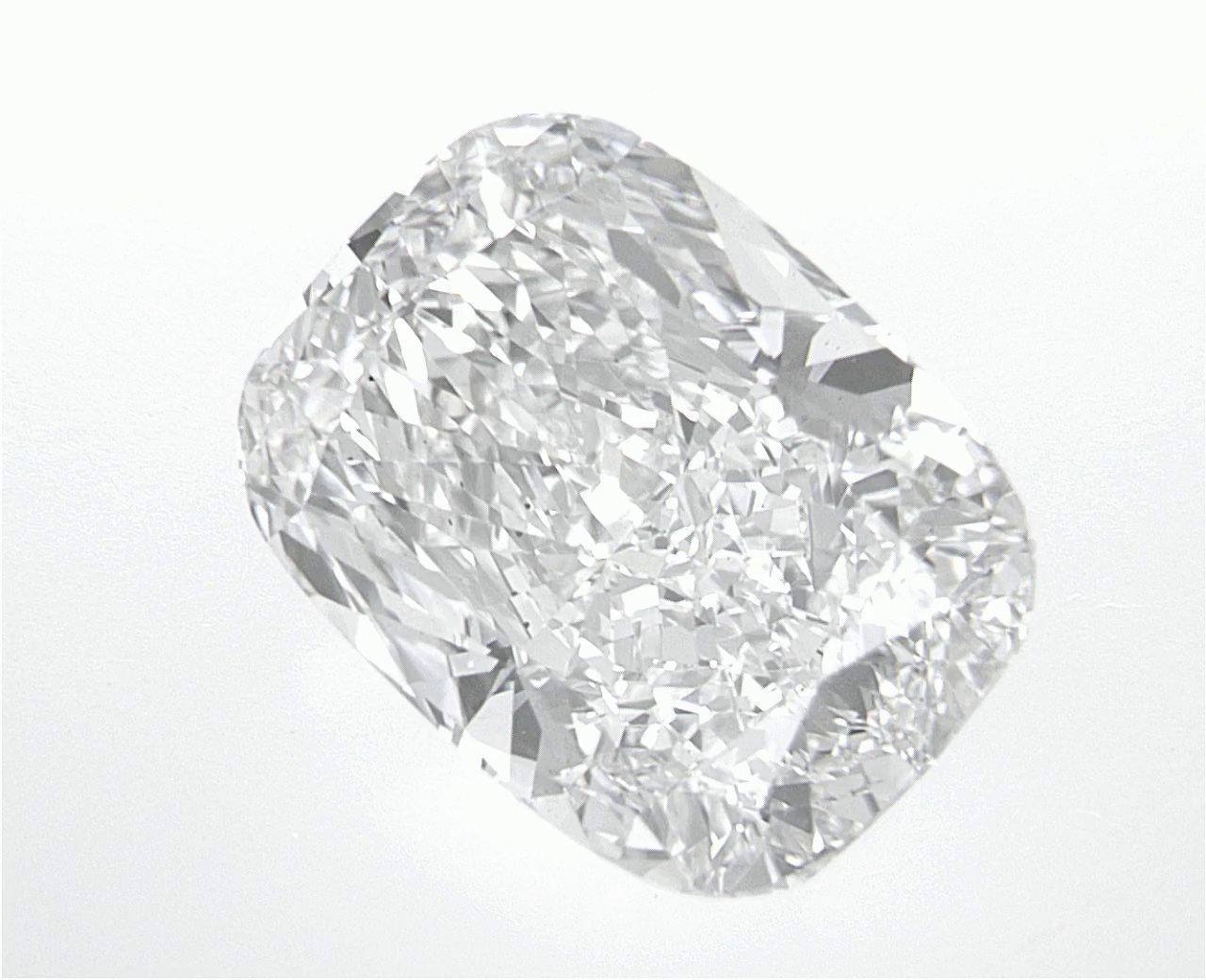 4.24 CT Elongatedcushion Lab-Grown Diamond Surrey Vancouver Canada Langley Burnaby Richmond