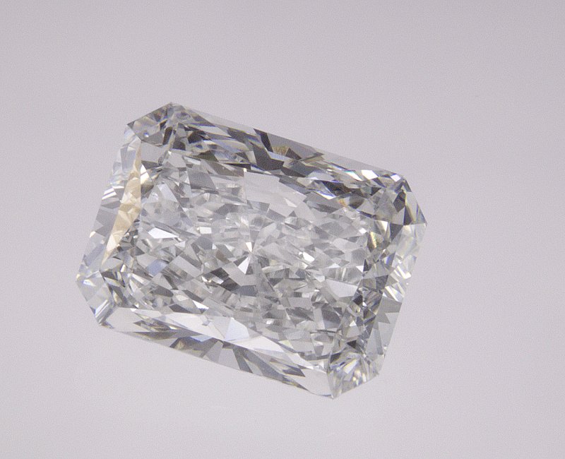 2.6 CT Radiant Lab-Grown Diamond Surrey Vancouver Canada Langley Burnaby Richmond