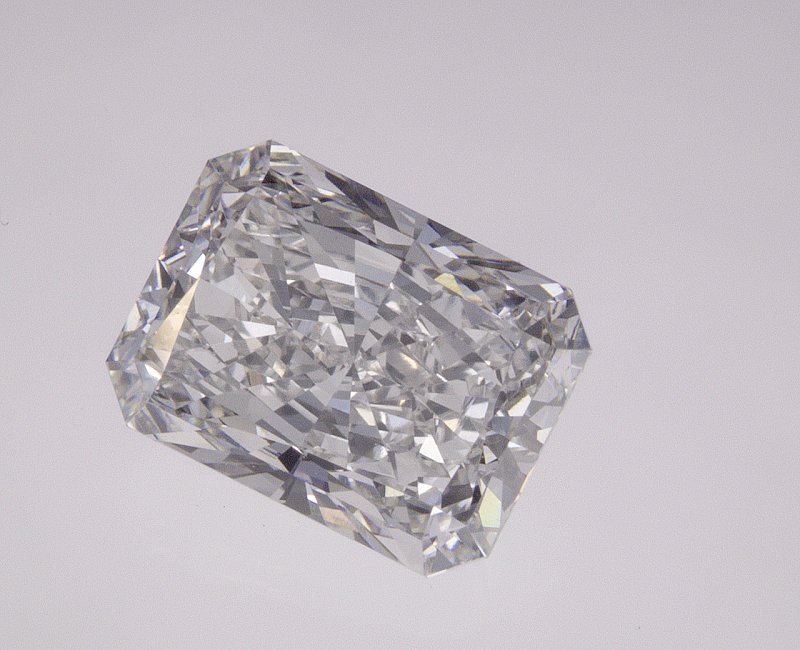 2.64 CT Radiant Lab-Grown Diamond Surrey Vancouver Canada Langley Burnaby Richmond