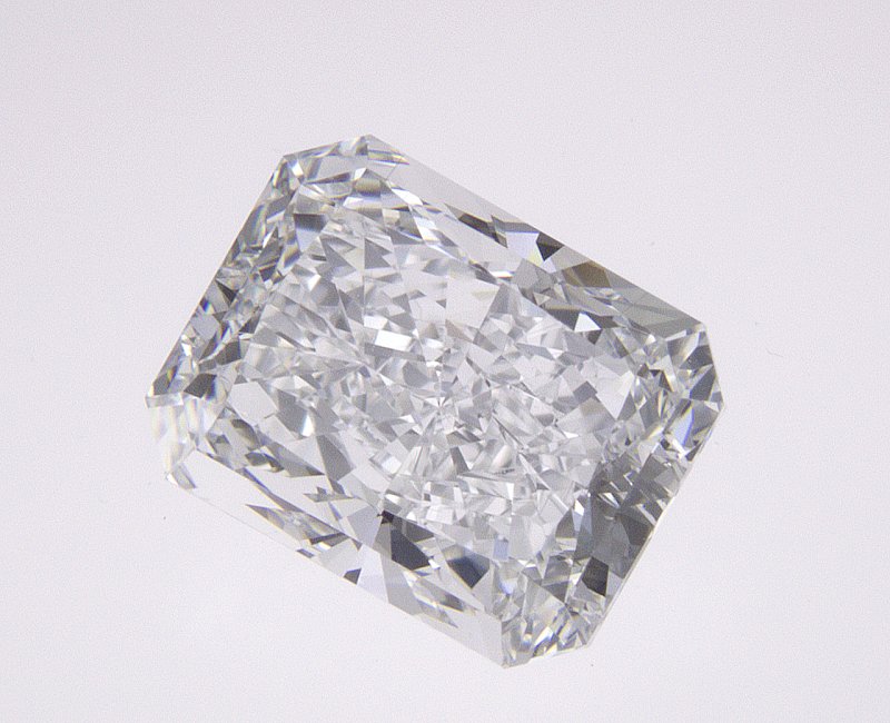 1.73 CT Radiant Lab-Grown Diamond Surrey Vancouver Canada Langley Burnaby Richmond