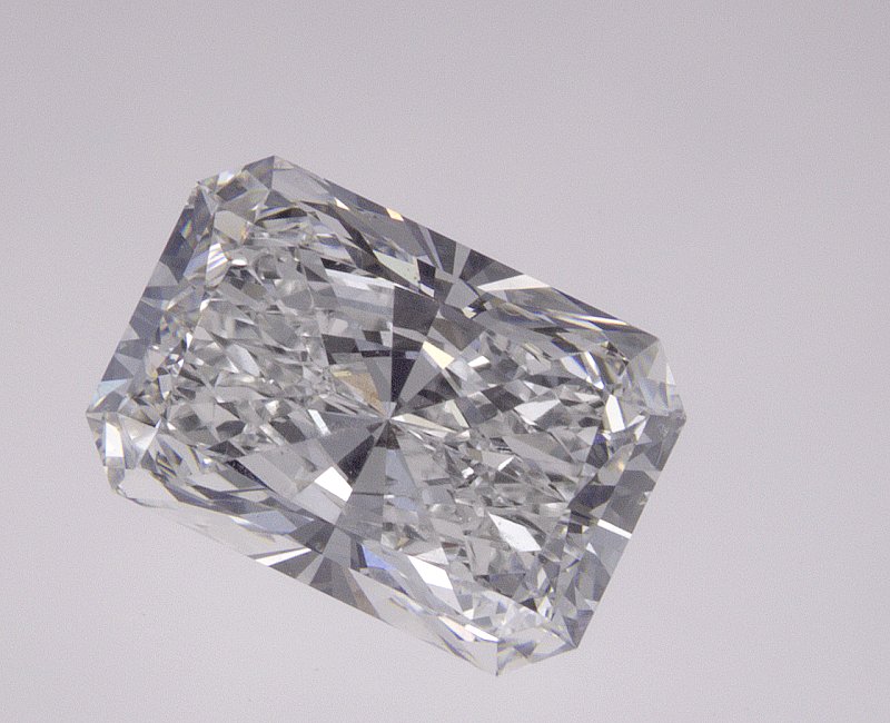 2.25 CT Radiant Lab-Grown Diamond Surrey Vancouver Canada Langley Burnaby Richmond