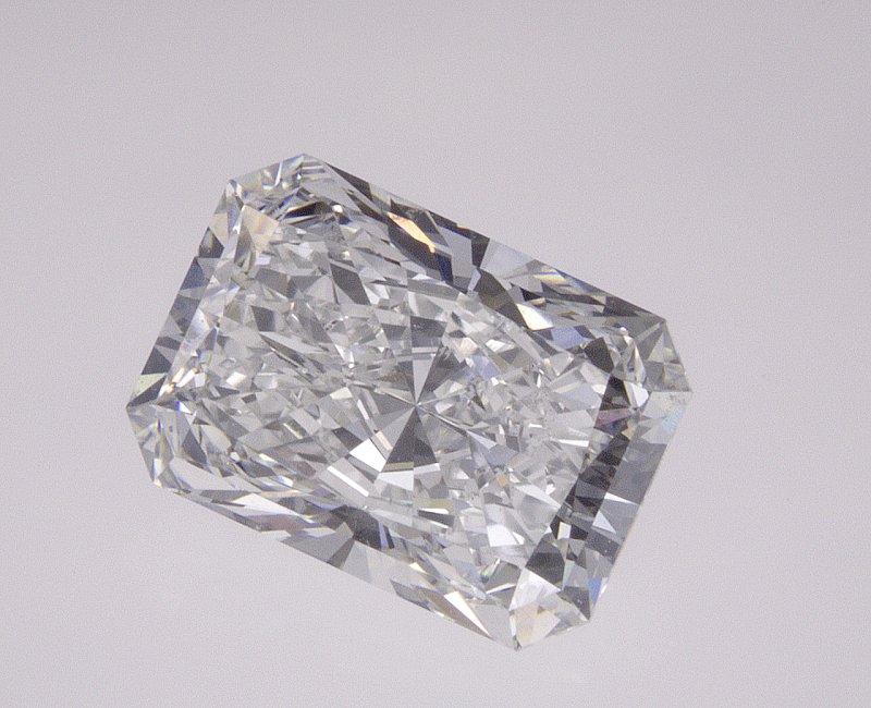 2.02 CT Radiant Lab-Grown Diamond Surrey Vancouver Canada Langley Burnaby Richmond