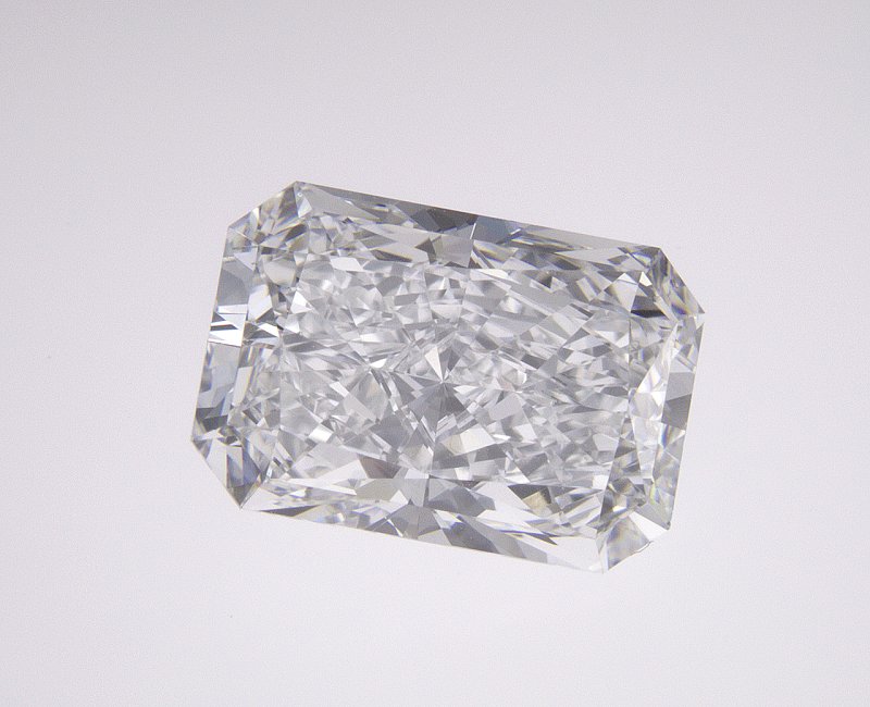 2.74 CT Radiant Lab-Grown Diamond Surrey Vancouver Canada Langley Burnaby Richmond