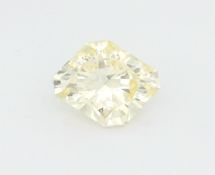 3.08 CT Radiant Lab-Grown Diamond Surrey Vancouver Canada Langley Burnaby Richmond