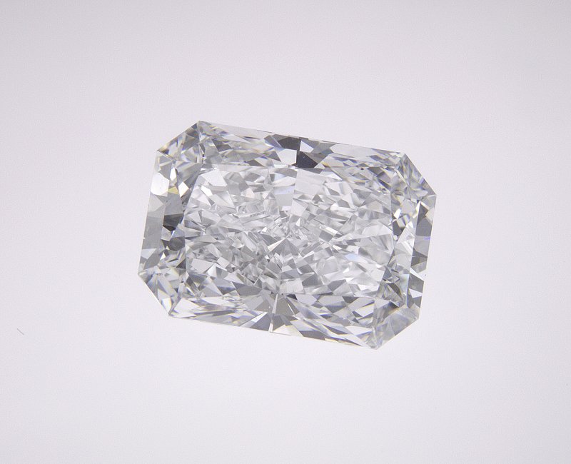 3.36 CT Radiant Lab-Grown Diamond Surrey Vancouver Canada Langley Burnaby Richmond