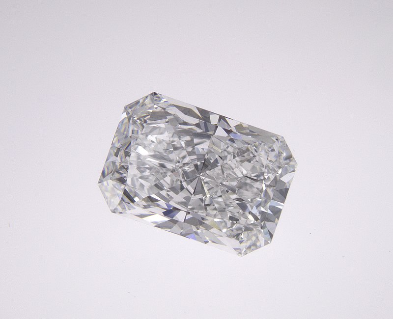 2.09 CT Radiant Lab-Grown Diamond Surrey Vancouver Canada Langley Burnaby Richmond