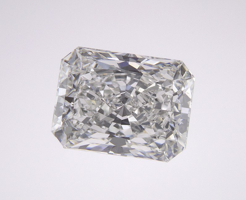 2.3 CT Radiant Lab-Grown Diamond Surrey Vancouver Canada Langley Burnaby Richmond