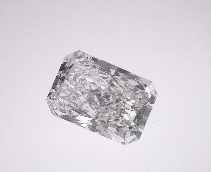 2.4 CT Radiant Lab-Grown Diamond Surrey Vancouver Canada Langley Burnaby Richmond