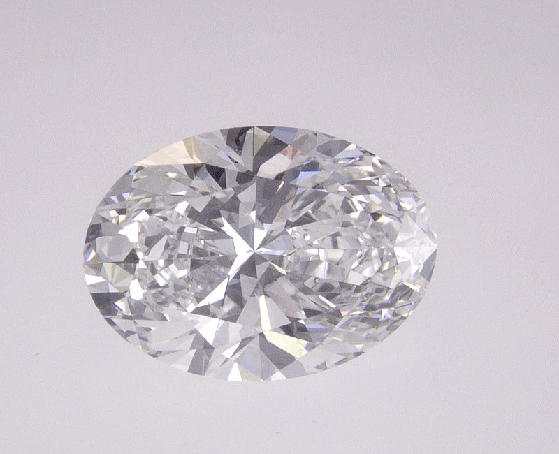 2.1 CT Oval Lab-Grown Diamond Surrey Vancouver Canada Langley Burnaby Richmond