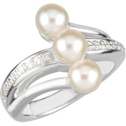 Accented Ring Mounting for Pearls
