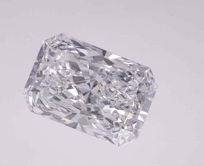 2.07 CT Radiant Lab-Grown Diamond Surrey Vancouver Canada Langley Burnaby Richmond