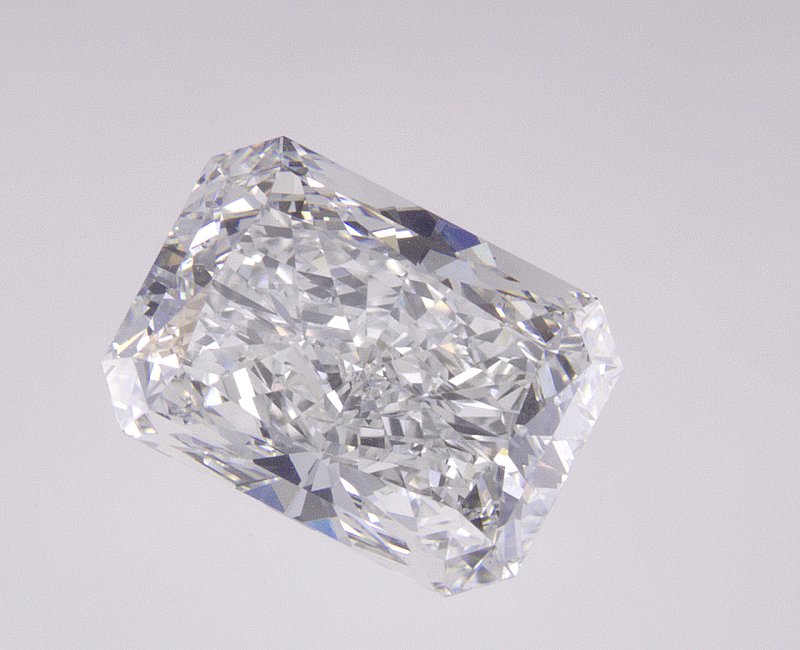 2.07 CT Radiant Lab-Grown Diamond Surrey Vancouver Canada Langley Burnaby Richmond