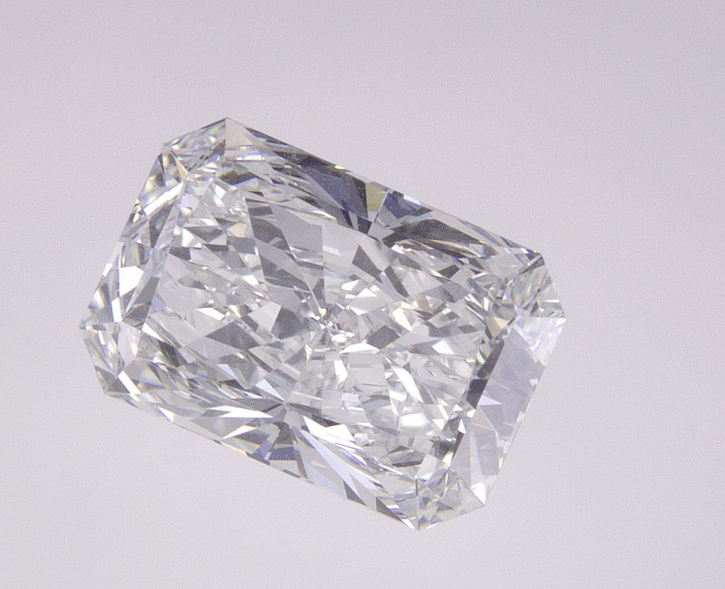 2.08 CT Radiant Lab-Grown Diamond Surrey Vancouver Canada Langley Burnaby Richmond