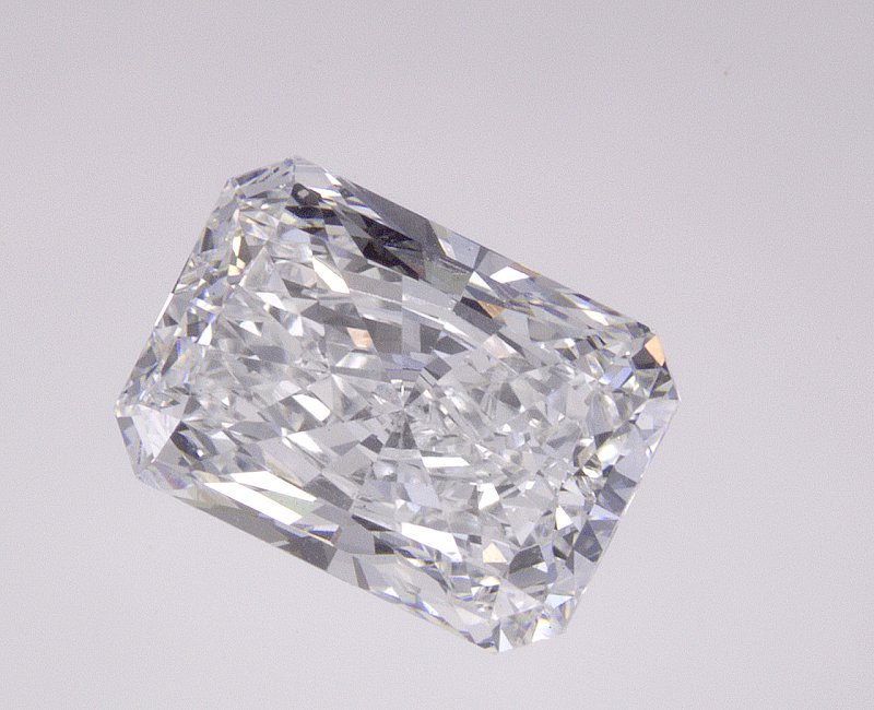 2.1 CT Radiant Lab-Grown Diamond Surrey Vancouver Canada Langley Burnaby Richmond