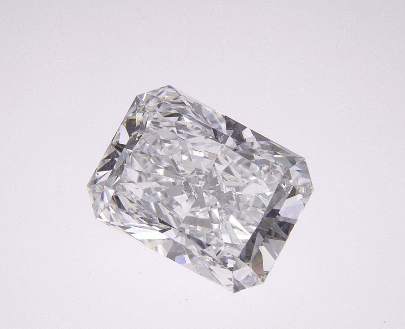 1.8 CT Radiant Lab-Grown Diamond Surrey Vancouver Canada Langley Burnaby Richmond