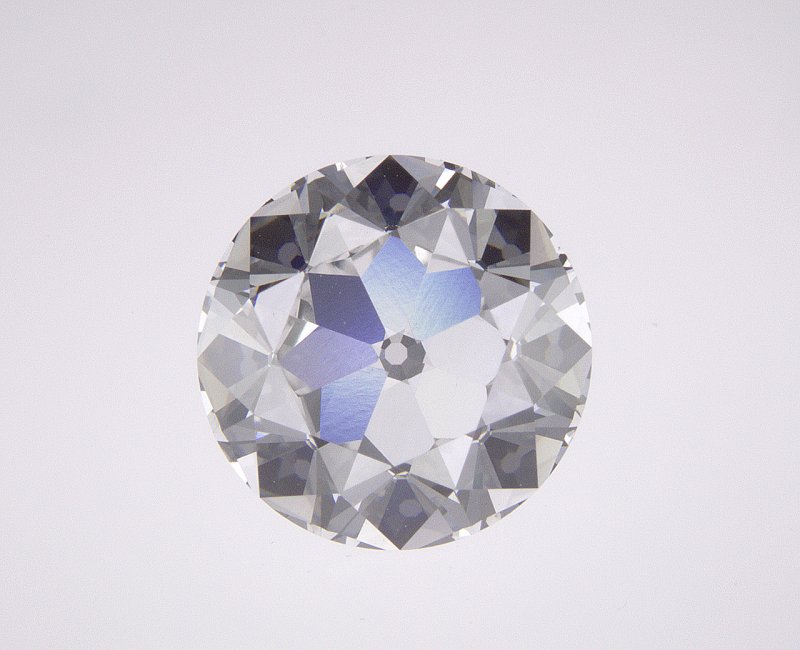 3.03 CT Round Lab-Grown Diamond Surrey Vancouver Canada Langley Burnaby Richmond