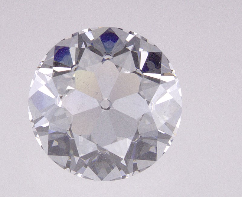 2.04 CT Round Lab-Grown Diamond Surrey Vancouver Canada Langley Burnaby Richmond