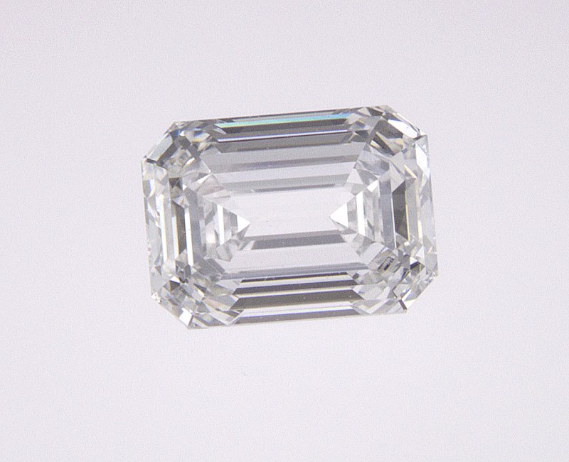 0.73 CT Emerald Lab-Grown Diamond Surrey Vancouver Canada Langley Burnaby Richmond