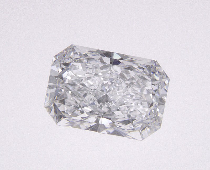 0.7 Carat Radiant Cut Lab Diamond