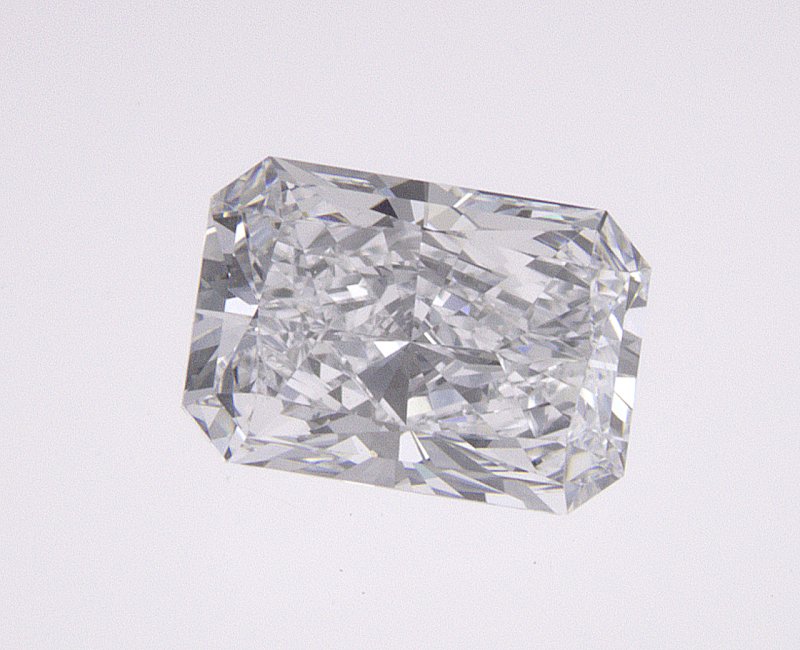 0.7 Carat Radiant Cut Lab Diamond