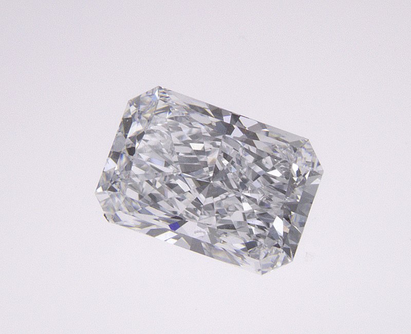 0.7 Carat Radiant Cut Lab Diamond