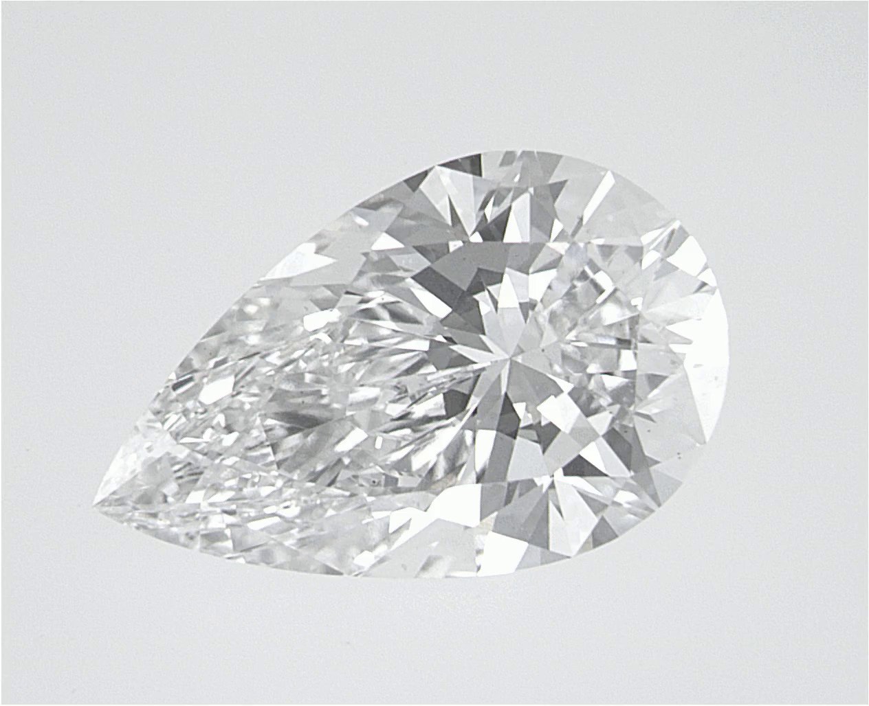 2.23 CT Pear Lab-Grown Diamond Surrey Vancouver Canada Langley Burnaby Richmond