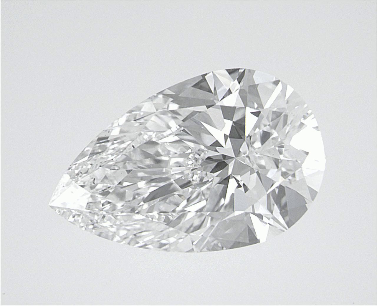 2.74 CT Pear Lab-Grown Diamond Surrey Vancouver Canada Langley Burnaby Richmond