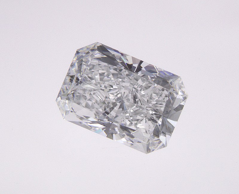 0.79 CT Radiant Lab-Grown Diamond Surrey Vancouver Canada Langley Burnaby Richmond