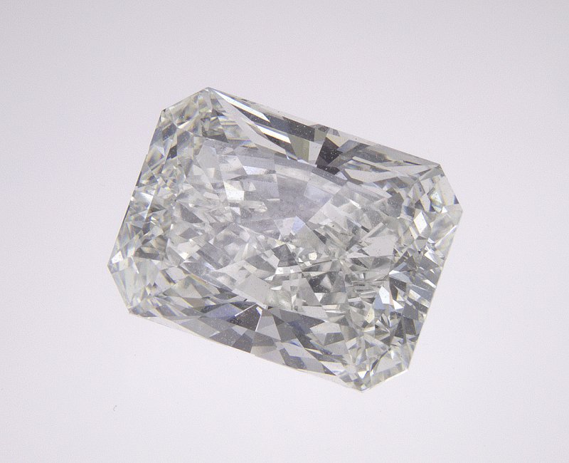 4.05 CT Radiant Lab-Grown Diamond Surrey Vancouver Canada Langley Burnaby Richmond