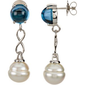 Infinity-Inspired Pearl Earrings