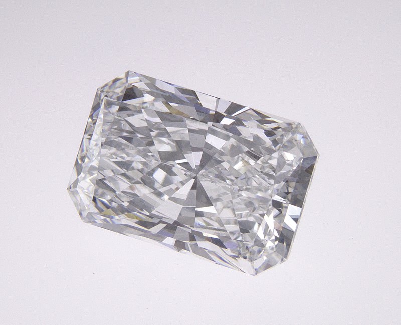 2.48 CT Radiant Lab-Grown Diamond Surrey Vancouver Canada Langley Burnaby Richmond