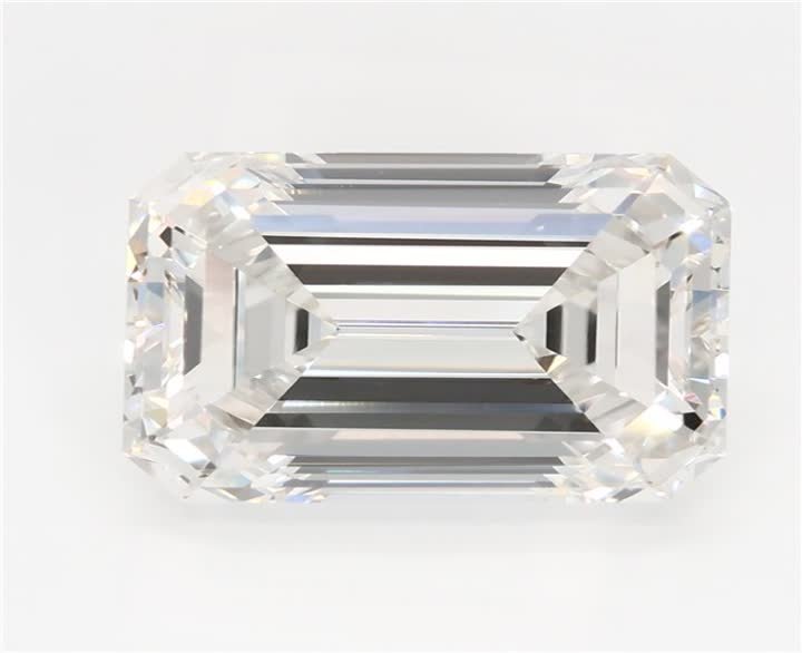 3.53 CT Emerald Lab-Grown Diamond Surrey Vancouver Canada Langley Burnaby Richmond