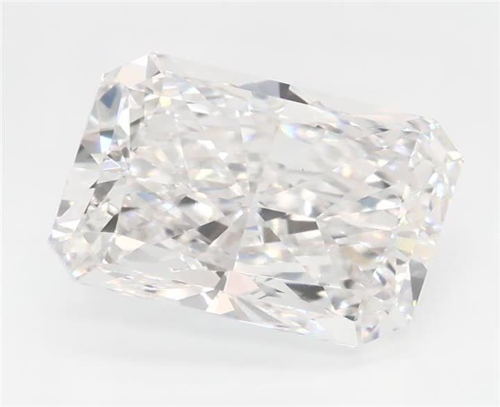 2.51 CT Radiant Lab-Grown Diamond Surrey Vancouver Canada Langley Burnaby Richmond