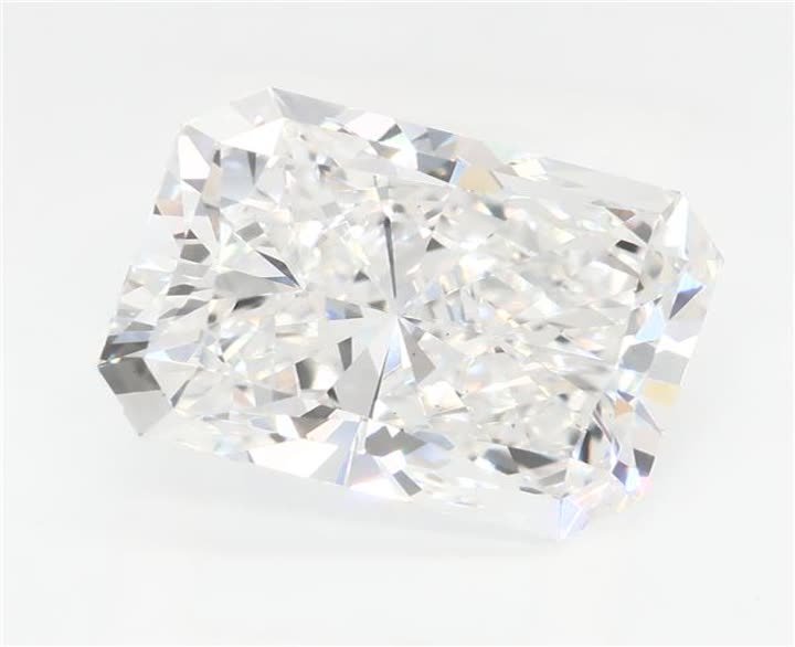 2.78 CT Radiant Lab-Grown Diamond Surrey Vancouver Canada Langley Burnaby Richmond