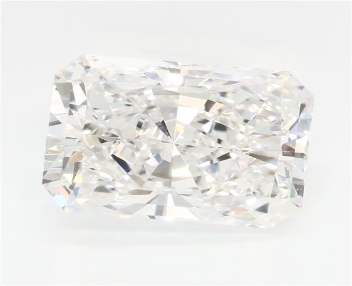 2.74 CT Radiant Lab-Grown Diamond Surrey Vancouver Canada Langley Burnaby Richmond