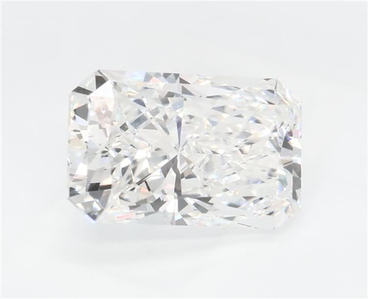 2.82 CT Radiant Lab-Grown Diamond Surrey Vancouver Canada Langley Burnaby Richmond