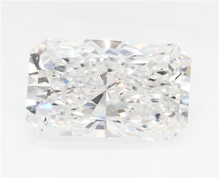 2.64 CT Radiant Lab-Grown Diamond Surrey Vancouver Canada Langley Burnaby Richmond