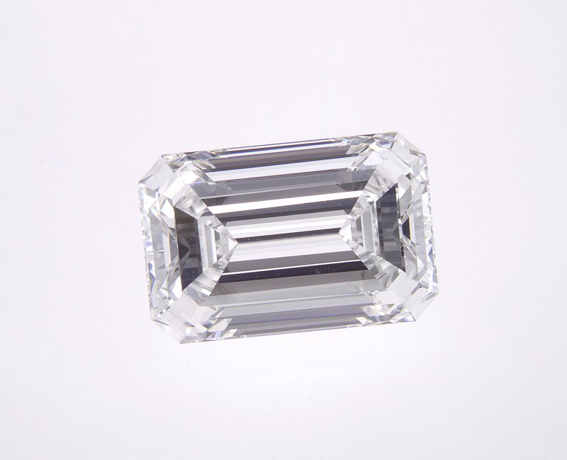 2.53 CT Emerald Lab-Grown Diamond Surrey Vancouver Canada Langley Burnaby Richmond