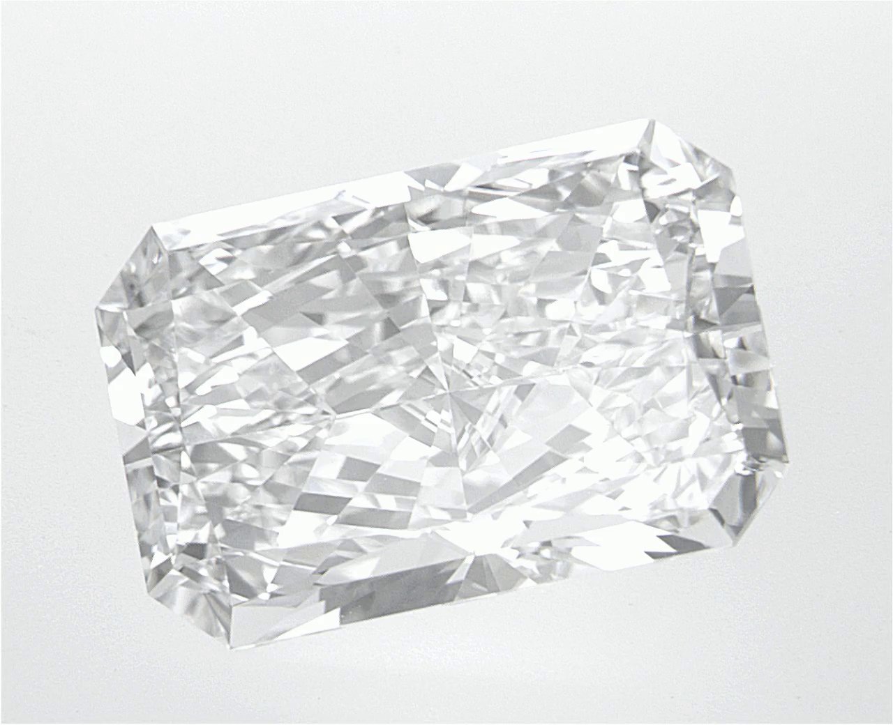 4.52 CT Radiant Lab-Grown Diamond Surrey Vancouver Canada Langley Burnaby Richmond