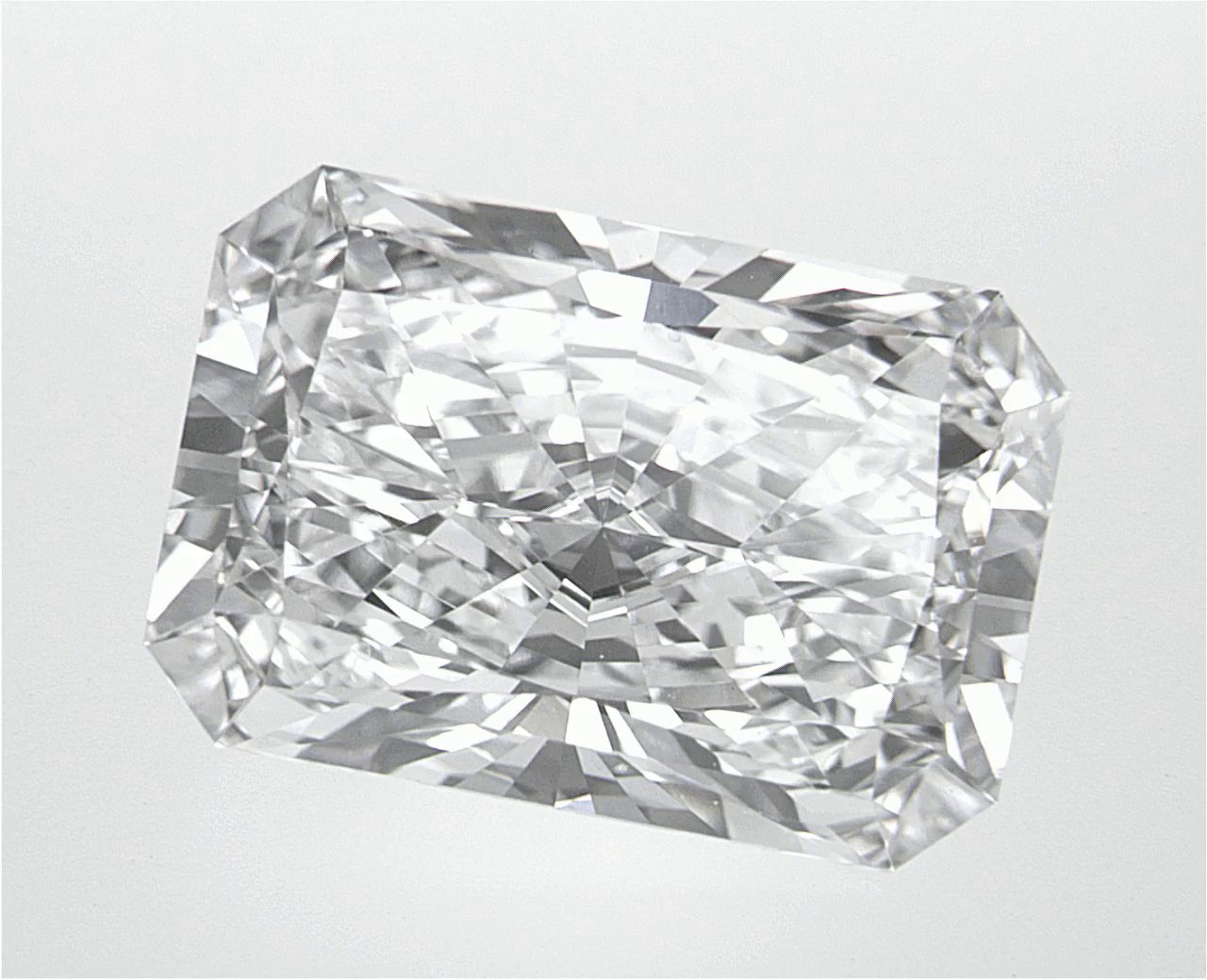 5.08 CT Radiant Lab-Grown Diamond Surrey Vancouver Canada Langley Burnaby Richmond