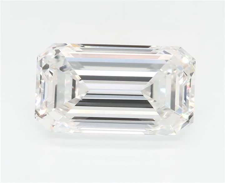 2.03 CT Emerald Lab-Grown Diamond Surrey Vancouver Canada Langley Burnaby Richmond